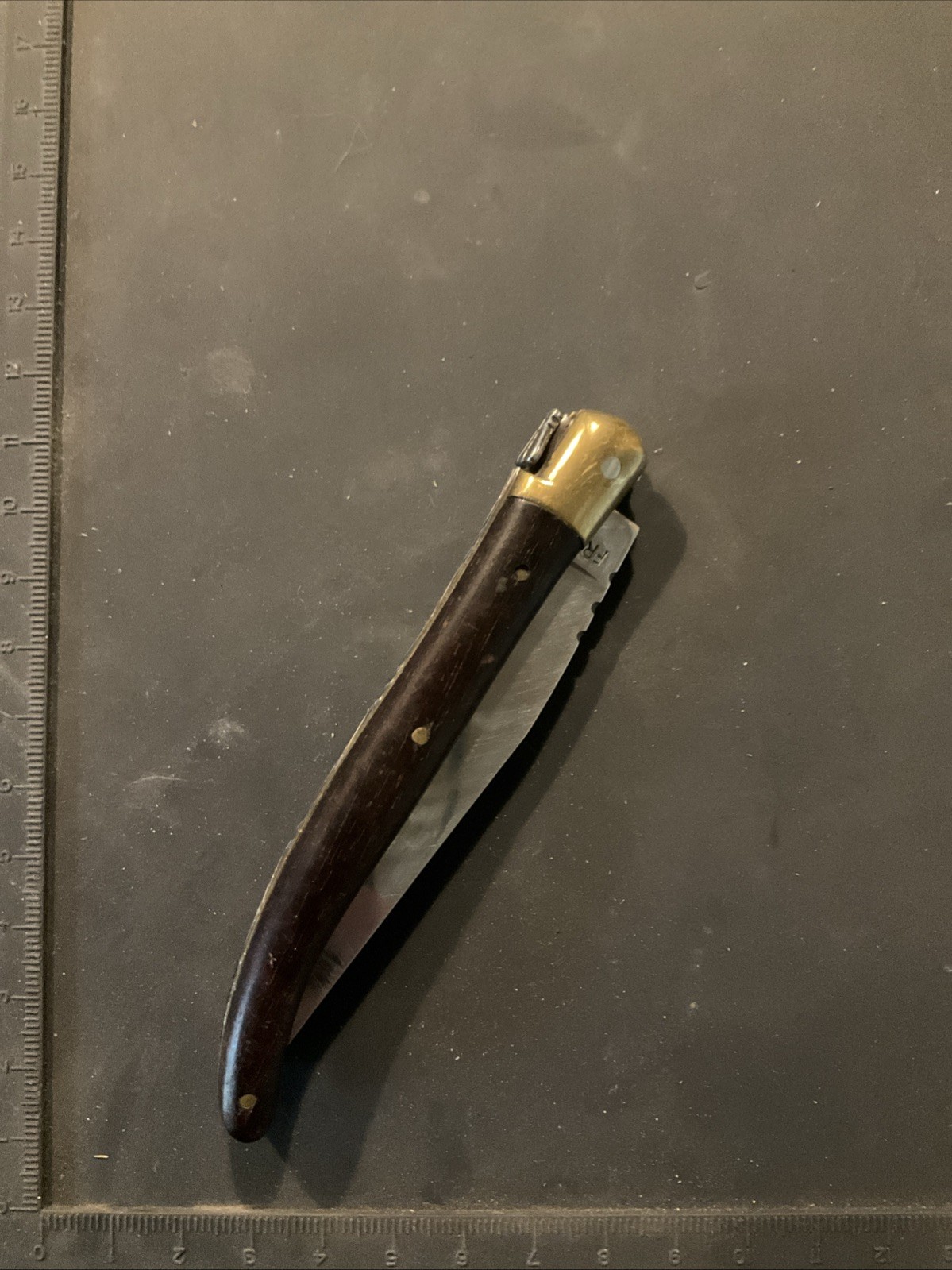 Laguiole En Aubrac 12C27 France Folding Pocket Knife Used Chipped Handle Sandvik