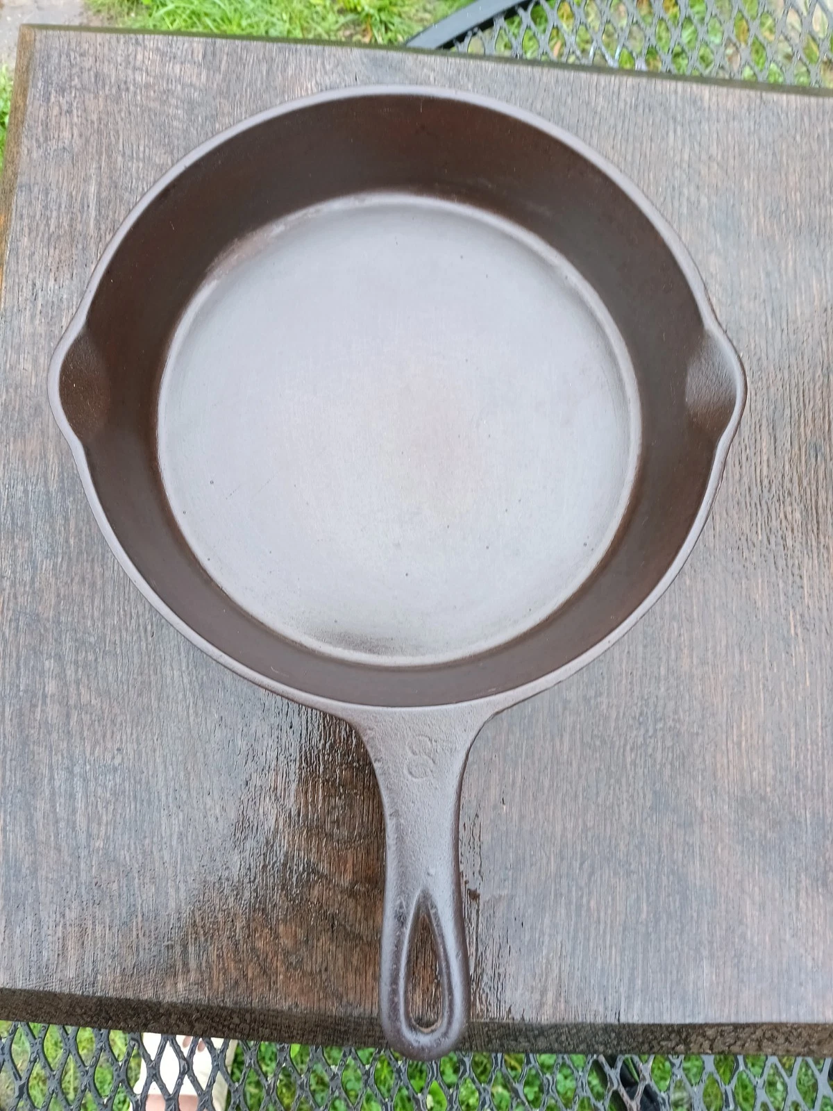 Antique No. 8 Cast Iron Skillet
Opens in a new window or tab