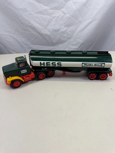1983 Hess Fuel Oils Tanker Truck – Working Lights – Vintage – Read Description