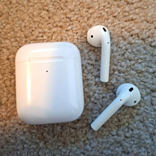 Apple AirPods White Bluetooth Wireless In-Ear Earbuds w/ Charging Case, Mic