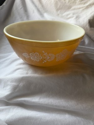PYREX 403 Yellow Floral Glass Mixing Bowl 2.5 qt 8 in Oven Microwave Safe