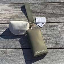 Lululemon Dual Pouch Wristlet Wallet Bay Leaf/Light Ivory NWT