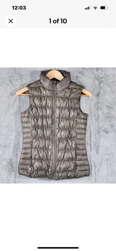 Athleta Vest Women's Small Goose Down Full Zip Puffer Lightweight