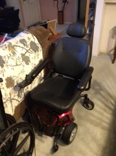 Jazzy Elite ES Electric Wheelchair