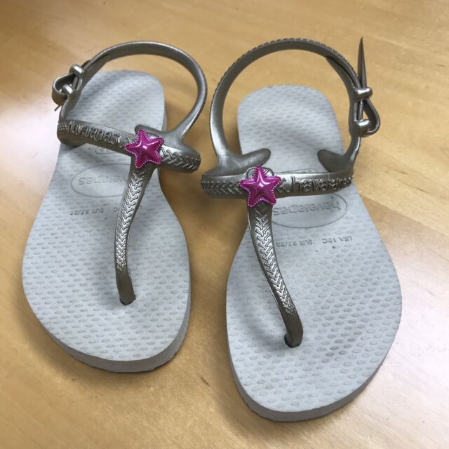 Havaianas flip flops ToddlerGirls Size 10 C 25/26 Gold Jelly Sandals Pink Star