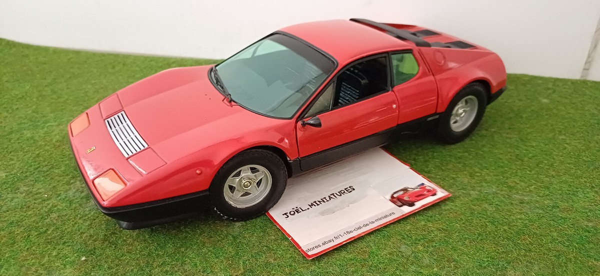 FERRARI 512 BB rouge échelle 1/18 fabrica CHRONO voiture miniature