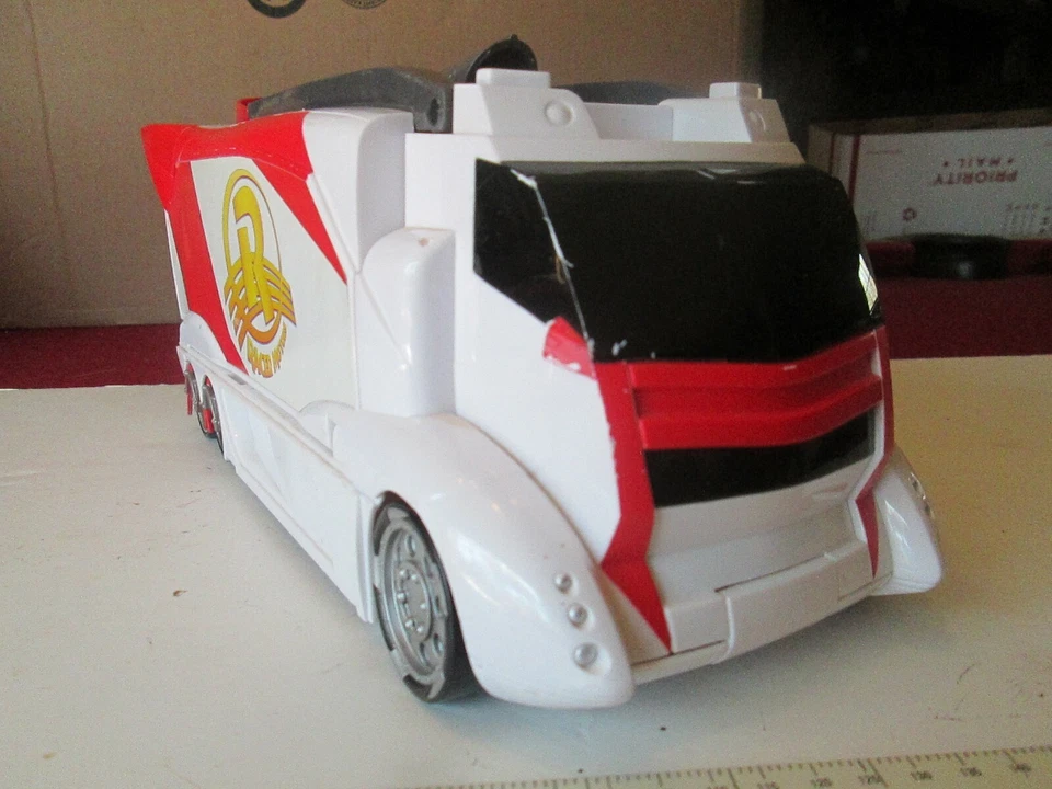 Camión de motor Toys Speed Racer M 4210 Transporter falta puerta trasera  Foto 3 de 4