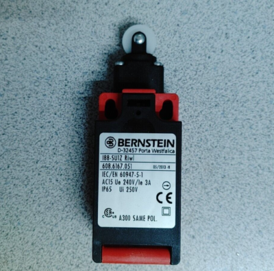 BERNSTEIN 608.6167.051 I88-SU1Z RIWL LIMIT SWITCH w/ ROLLER NEW