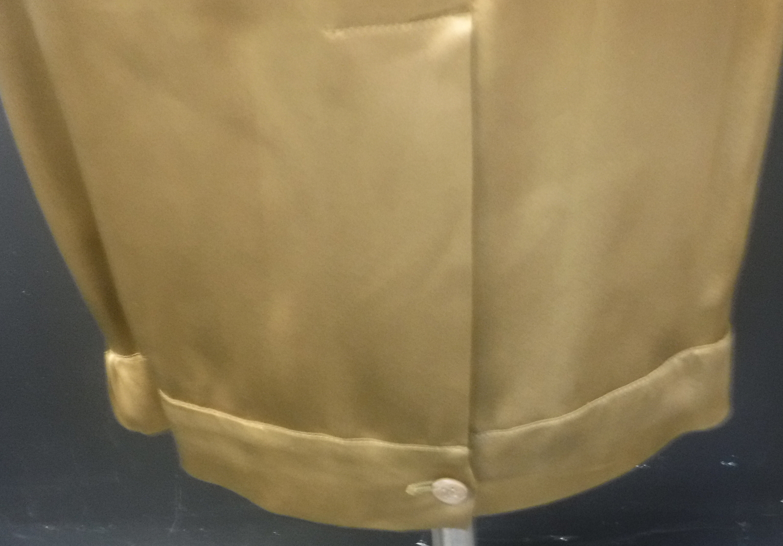 Gonna al ginocchio YVES SAINT LAURENT 100% seta verde oliva oro taglia Fr 38 US 6