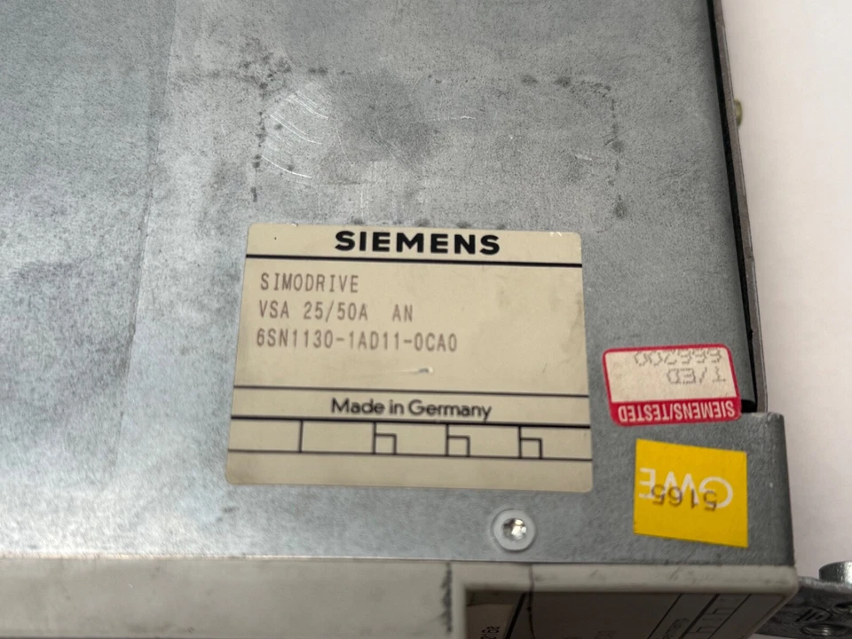 Servoaccionamiento Siemens 6SN1130-1AD11-0CA0 6SN1123-1AA00-0CA0 6SN1118-0AD11-0AA0 Foto 3 de 4