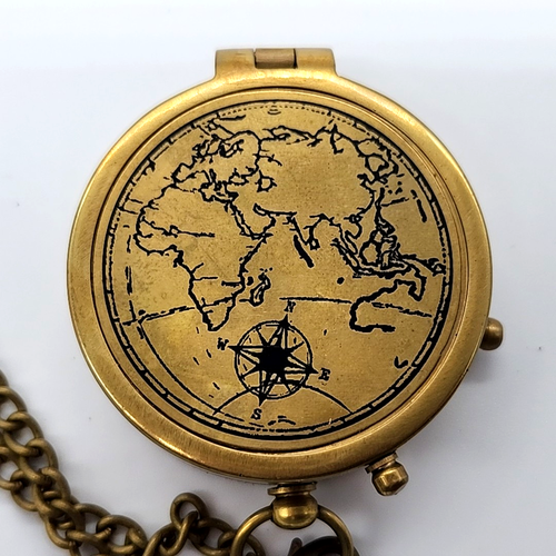 Not All Those Who Wander Are Lost Brass Antique Compass With Leather Case Gift - 第 5/16 張圖片
