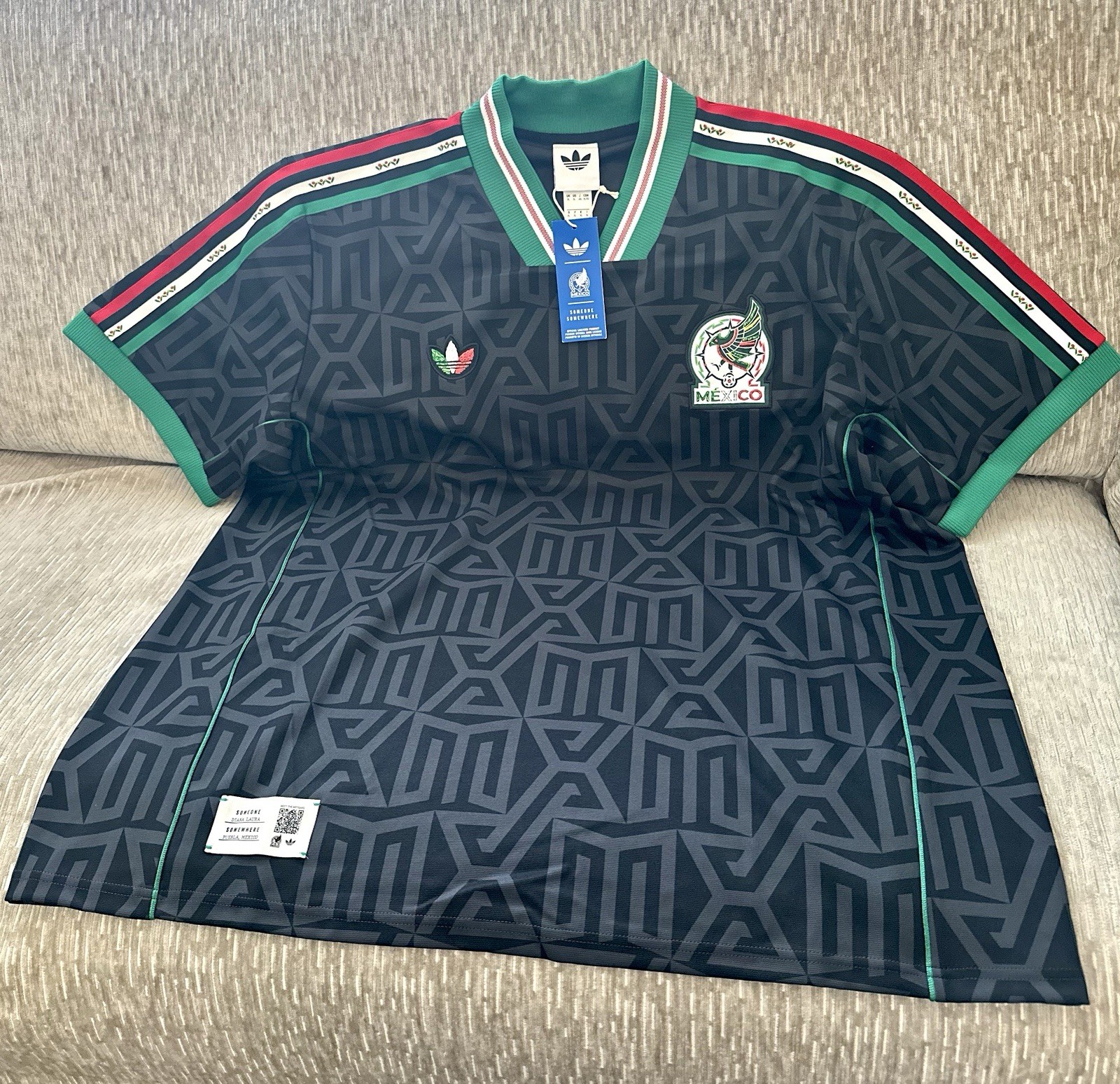 Adidas Someone Somewhere Mexico Team Soccer Jersey 2026 Size XLARGE XL NEW FAST