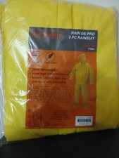 2pc rain suit,super lightweight, super water resistance, feature pockets.
