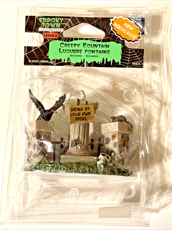 Lemax 2009 Creepy Fountain Spooky Town Retired #94974 Lugubre Fontaine Crow Rats