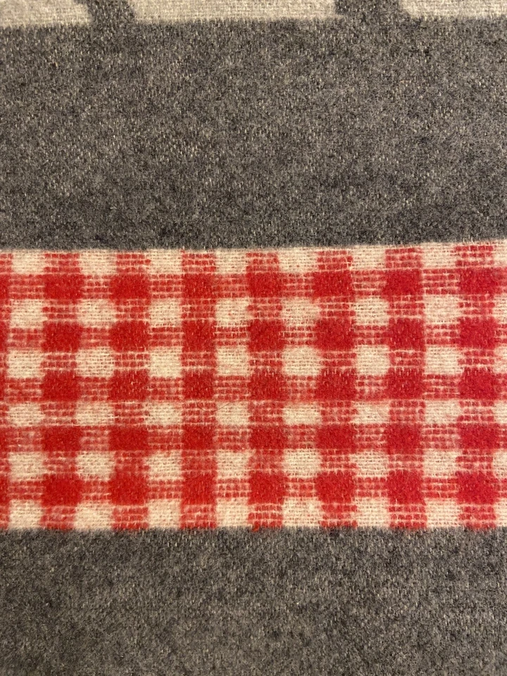 DAVID FUSSENEGGER STAG GRAY /RED CHECK / CREAM Throw Blanket New - Image 4 of 4