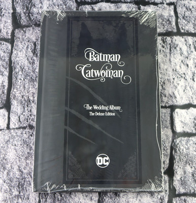 Batman Catwoman Wedding Album The Deluxe Edition by King 2018 Hardcover SEALED