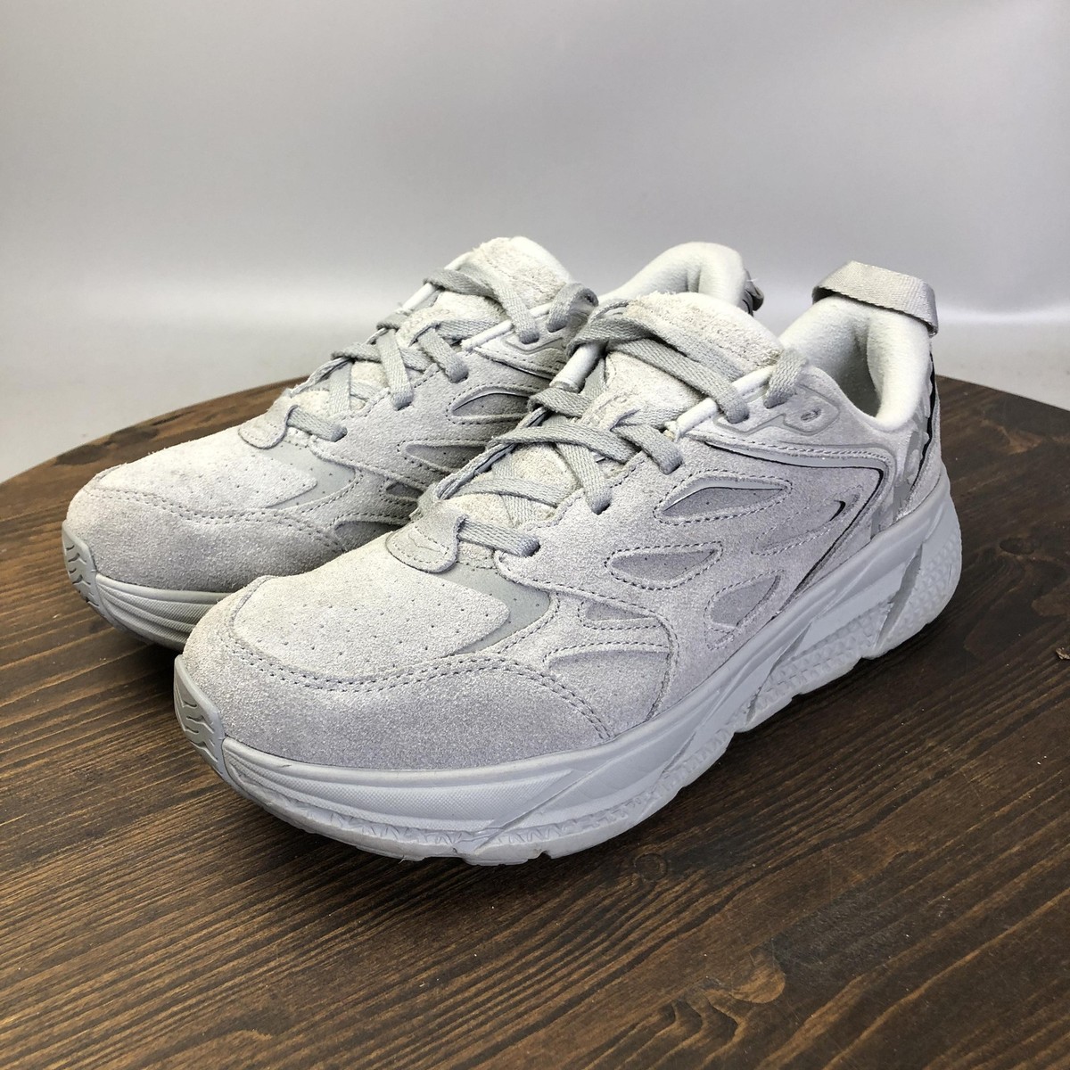 Hoka One One Clifton L Suede Shoes Mens Size 8 Gray Walking 