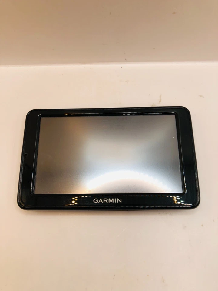Garmin Nuvi 2595LMT 5” Touchscreen GPS Navigation Bundle TESTED w/Cord - Image 3 of 4