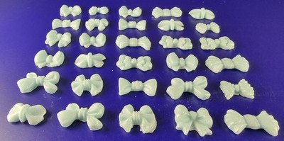 30 x Essbare 3D, kleine Schleifen Schleifen Torte, Cupcake Topper Deko T012