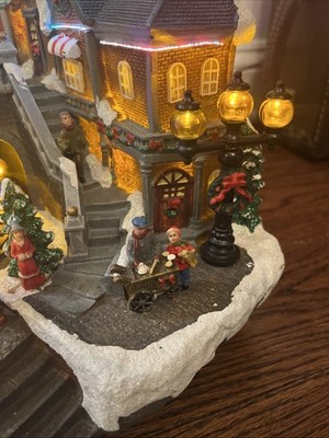 Costco Village de Noel Animated Christmas Village with Music