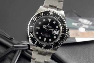 Rolex Sea-Dweller Single Red Edelstahl Herrenuhr Oyster Ref. 126600 B&P 2018