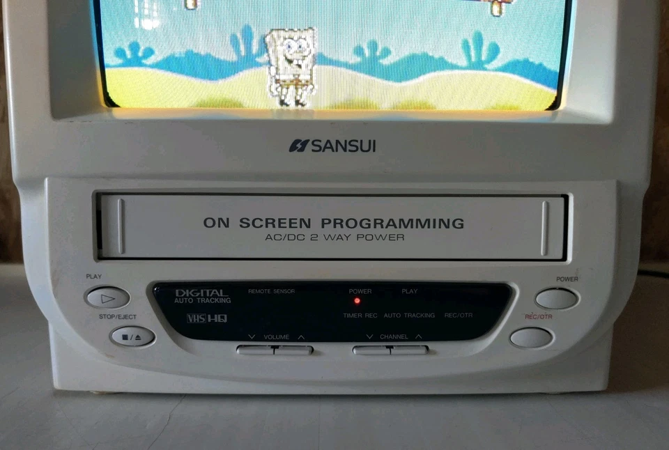 Rare White Sansui 9" COM0952 Color CRT TV VHS Retro Gaming *TESTED-BAD VHS-READ* - Image 2 of 4