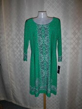 3/4 Sleeve Knee Length Dress size 6 Chaps Green Grass Multi Zipper back NWT
