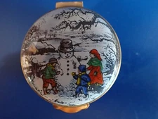 Crummles Enamel Trinket Box Anno Domini 1981 Winter scene children with Snowman