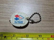 Vintage Quick Point Sample Advertising Specialties Keychain Measuring Tape