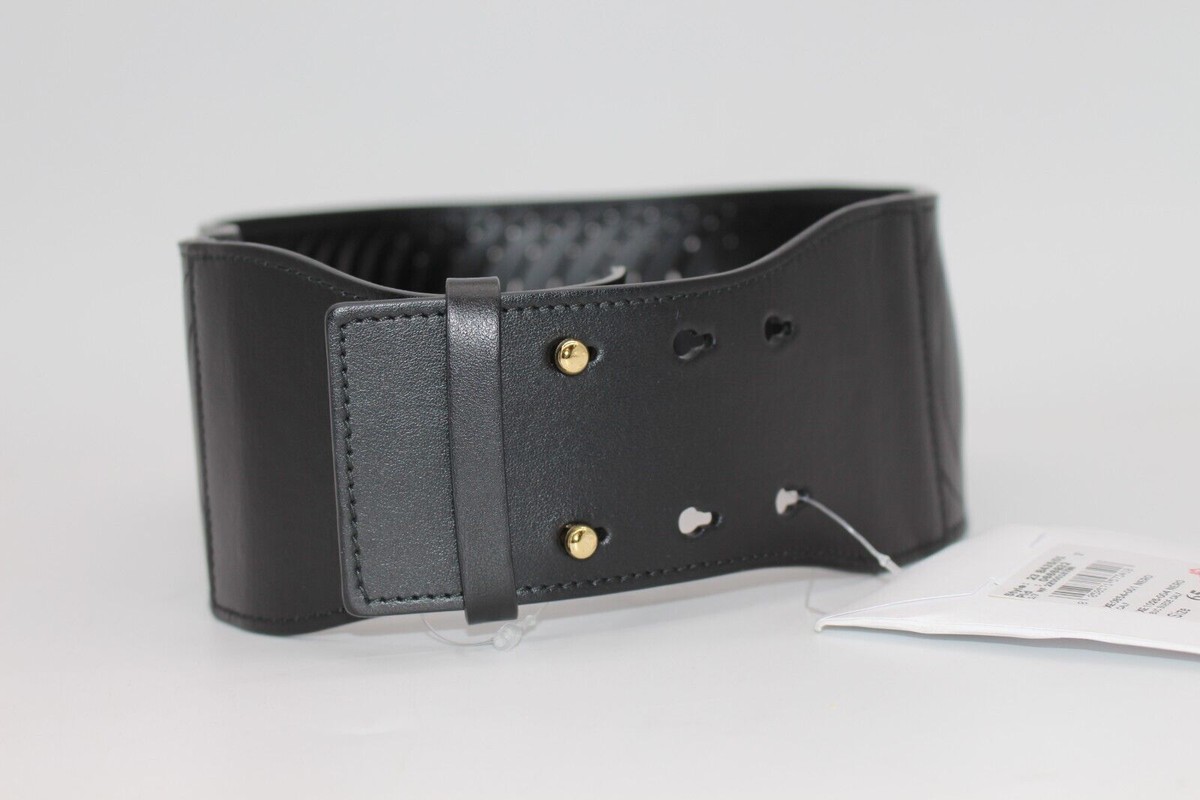 Salvatore Ferragamo Black Leather strap Belt Size: 85 Salvatore Ferragamo Reversible Leather Belt Black/Red Size 85 main image 4