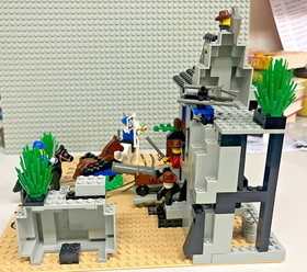 Vintage LEGO 6761 BANDIT'S SECRET HIDEOUT ~ Wild West Missing 4 Pieces