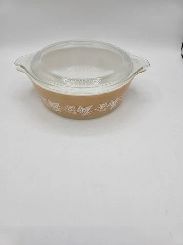 Vtg 60s Pyrex Sandalwood Casserole w Lid Tan w Leaves 1 pt