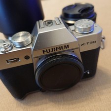 Fujifilm X-T30 Charcoal Silver + XC 15-45mm + 50-230mm II Lens Kit Excellent