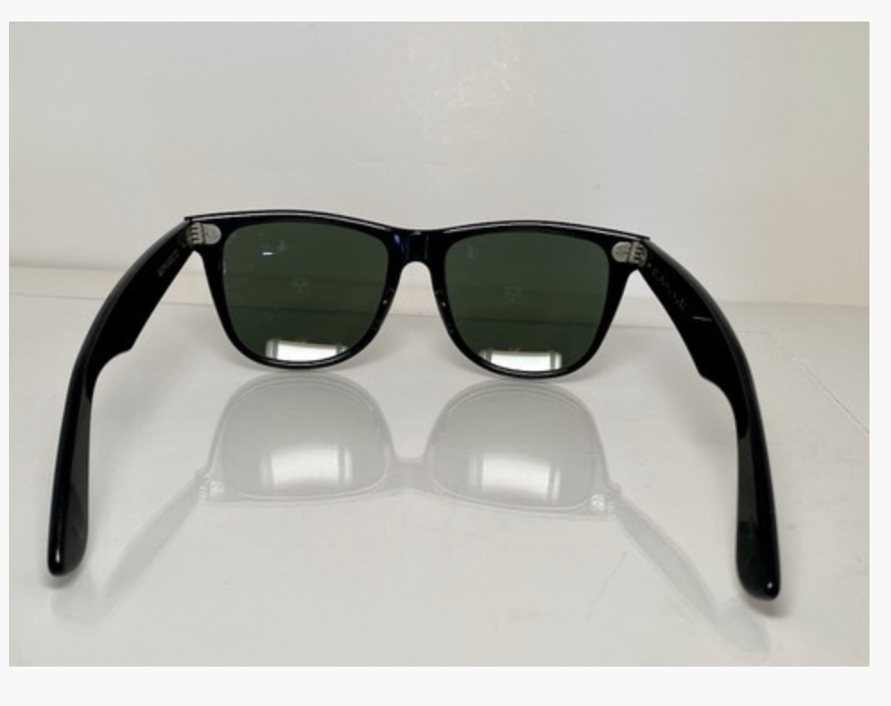 90s Ray-Ban B&L Wayfarer II – Black / G-15 – 54mm – L1724 –Vintage