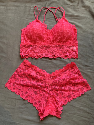 New Women s Lace Floral Semi-Sheer Wireless Bralette Bra & Hipster Panty Set XL