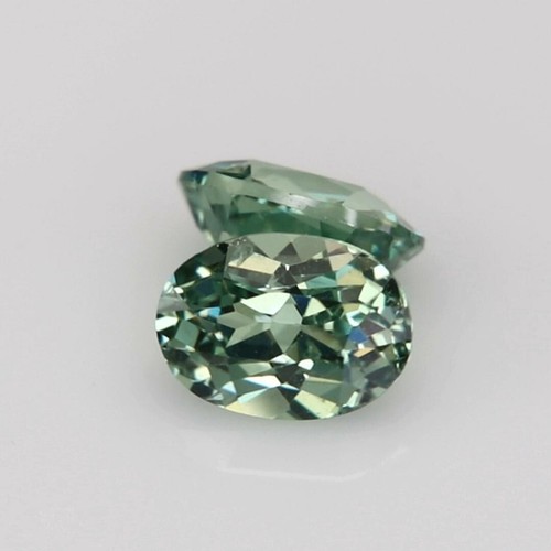 0.66 carat - Alluring Fine Grade Natural Demantoid Garnet Pair 2503269-10