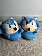 Sonic The Hedgehog Plush Slippers Adult Size 9/10