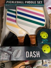 New In box pickleball paddle set