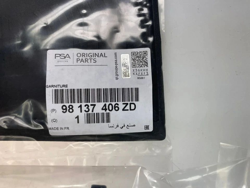 Módulo de cargador de teléfono inalámbrico original PEUGEOT CUBIERTA 98137406ZD Foto 3 de 4