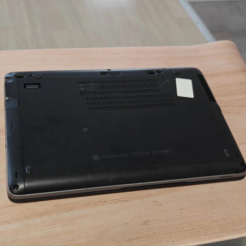 HP EliteBook 840 G1 · i5-4210U · 8GB · 932GB, photo 4 sur 5