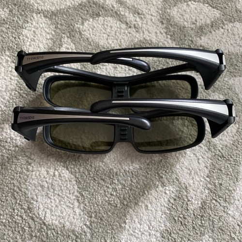 X2 PANASONIC TY-EW3D10 Active Shutter 3D Glasses + Case and Accessories - Picture 4 of 10