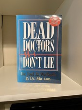 DEAD DOCTORS DONT LIE By Joel Wallach  (Signe...