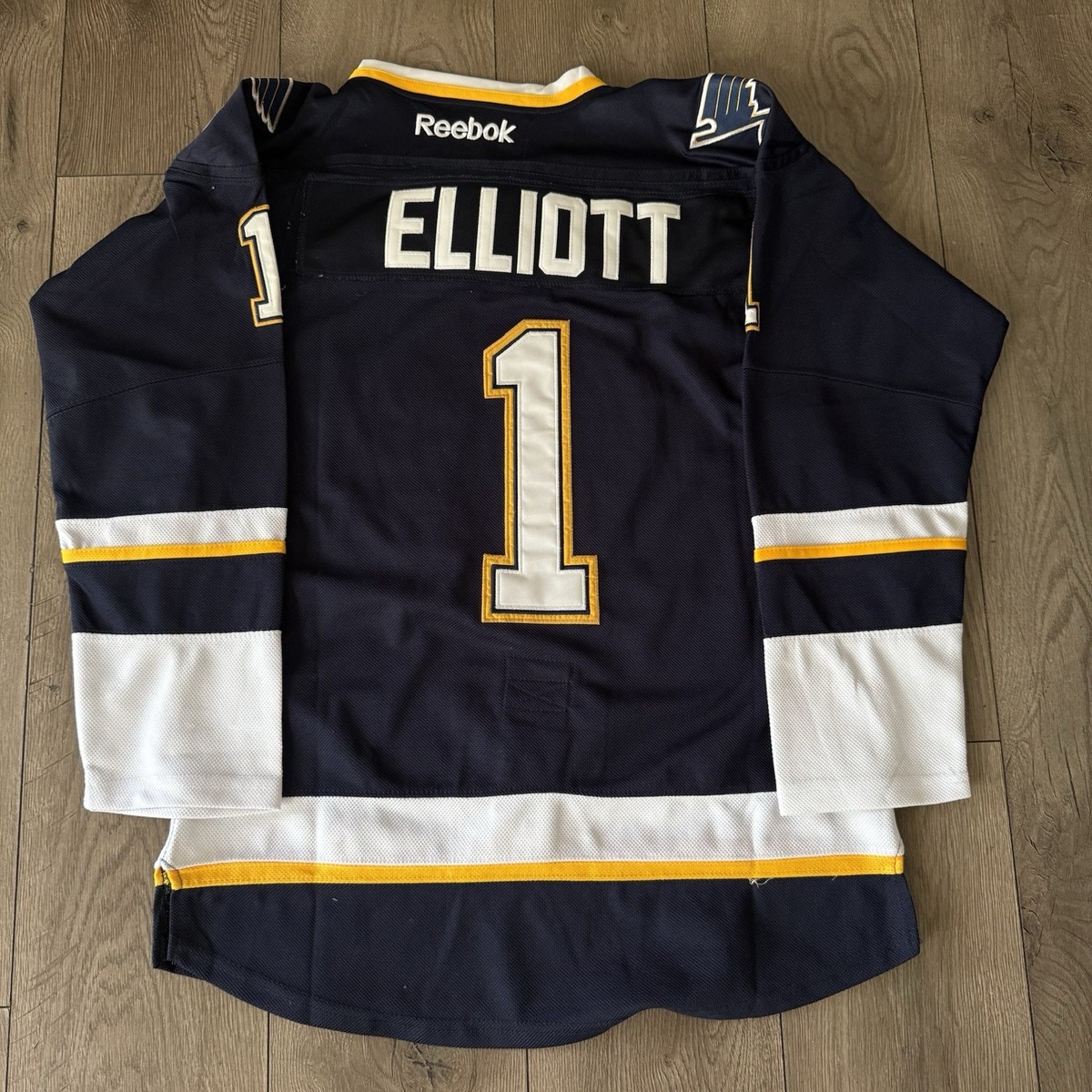 リーボック バエスヴァイラー09 ユニフォーム #15 SR008 BRIAN ELLIOTT #1 REEBOK PREMIER ST. LOUIS BLUES NHL Hockey Jersey