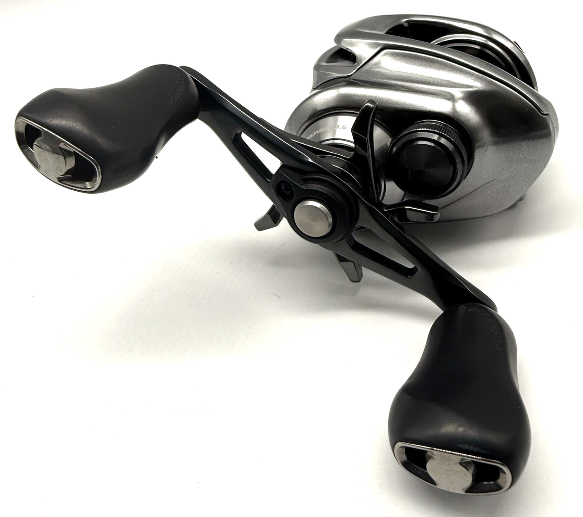 SHIMANO 18 Bantam MGL XG LEFT Handed Bait Casting Reel with Box