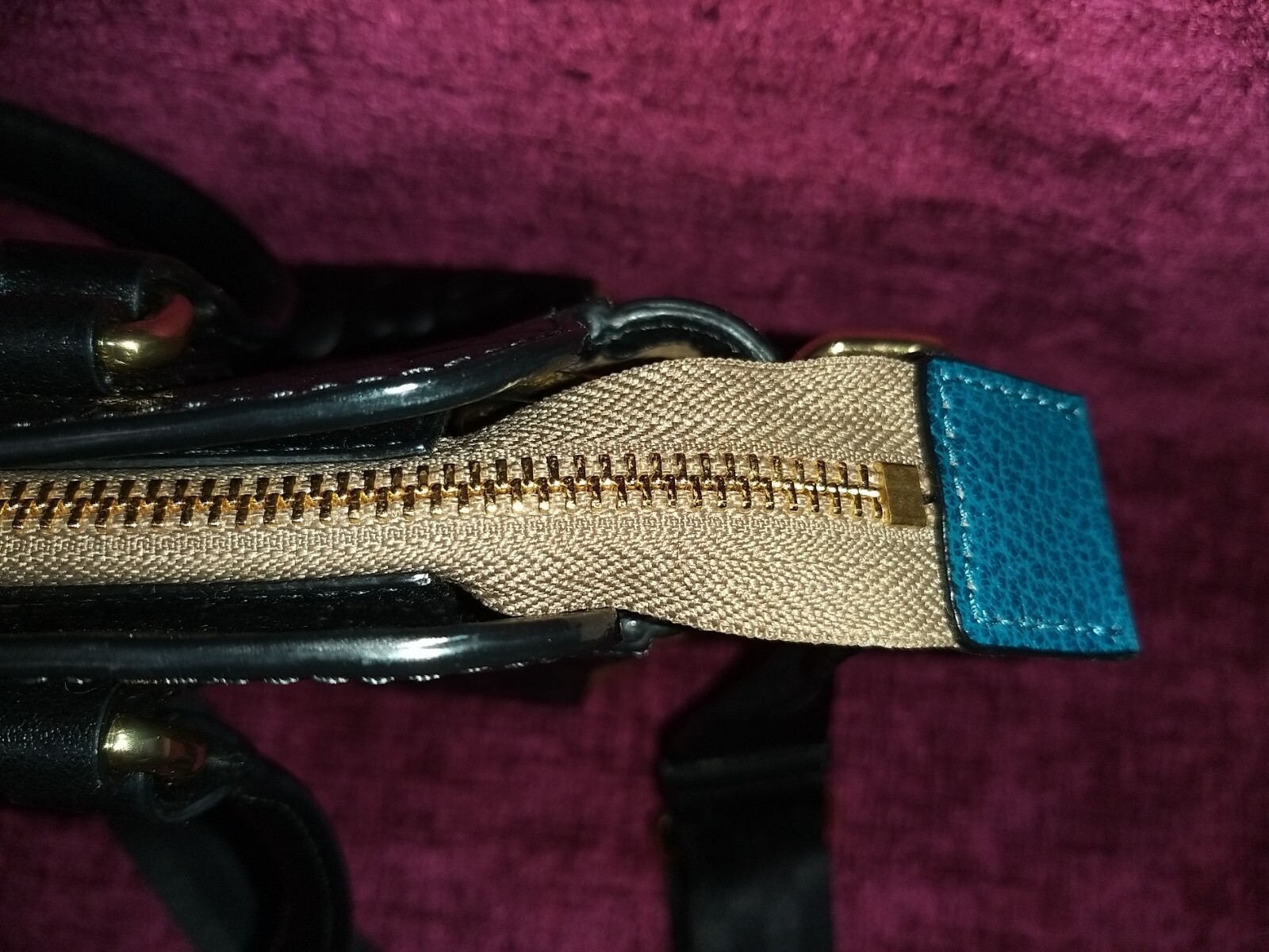 Orla Kiely Flower Stem Black Leather + Toffee Embossed Bag B43