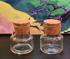Vintage Pre-owned Pair of Classic GIass Container Corked Jars-3" tall-Clear