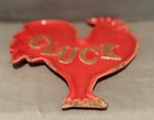 Vintage Ceramic Red Rooster Dish Word ‘CLUCK’ Folk Art Farmhouse Country Cottage — photo 4