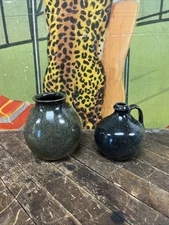 VINTAGE JUGTOWN WARE JUG & VASE SET NORTH CAROLINA COUNTRY DECOR MATCHING SET