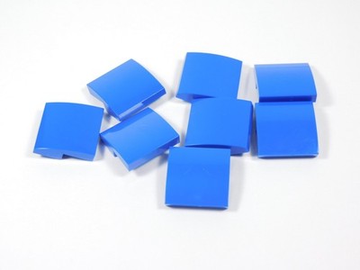 LEGO Lot of 8 Blue 2x2 Curved Slopes No Stud F0