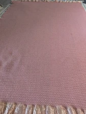 Vintage Shillcraft Cellular Waffle Pink Blanket Satin Trim 100% Wool  England **